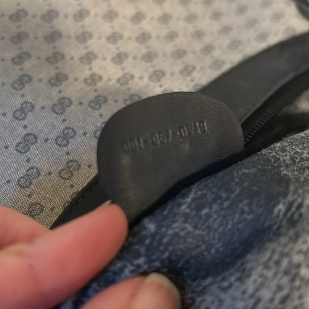 GUCCI Vintage Hobo monogram canvas bag EUC - Picture 11 of 16